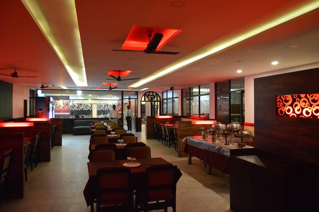 Qik Stay @ S.K. Continental 迈索尔 外观 照片