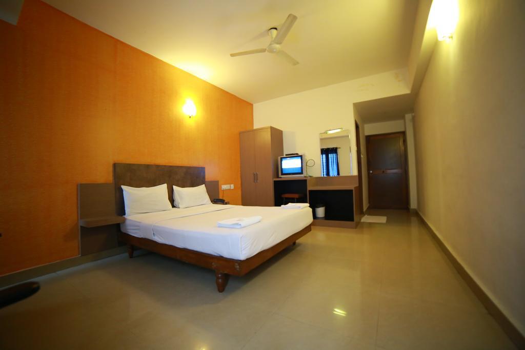 Qik Stay @ S.K. Continental 迈索尔 外观 照片