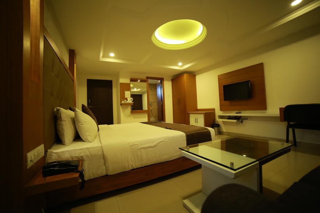 Qik Stay @ S.K. Continental 迈索尔 外观 照片