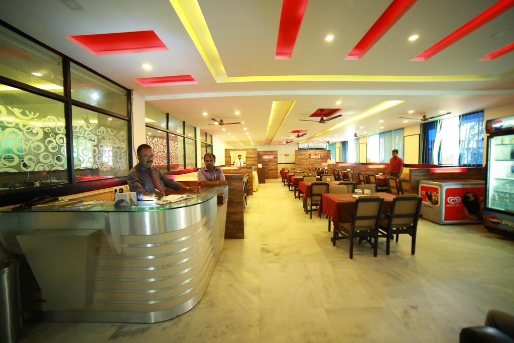 Qik Stay @ S.K. Continental 迈索尔 外观 照片