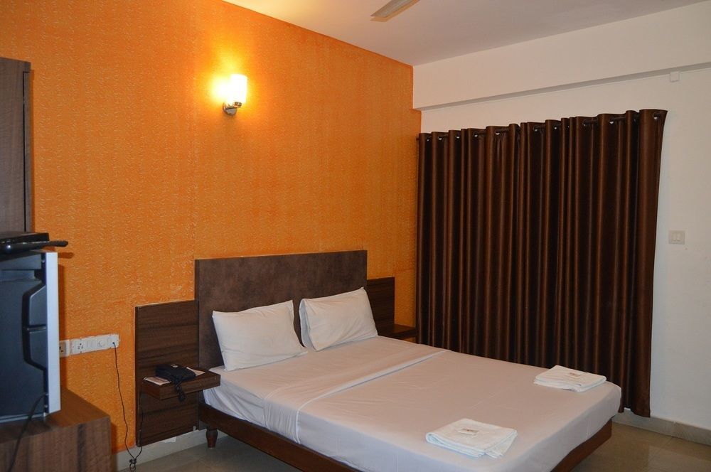 Qik Stay @ S.K. Continental 迈索尔 外观 照片
